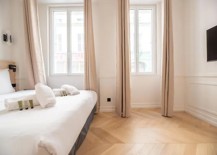 Bastille - Cremieux Paris